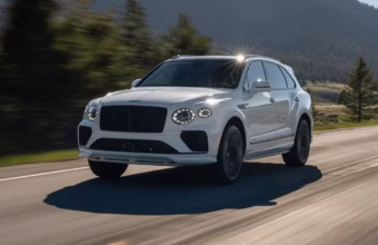 Rent Bentley Bentayga in Dubai