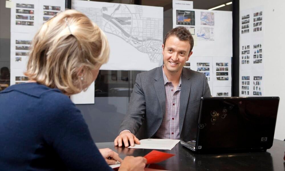 How Business Coaching in Australia Helps Businesses Achieve Sustainable Growth