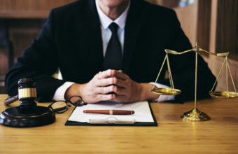 best lawyer in Navi Mumbai for divorce