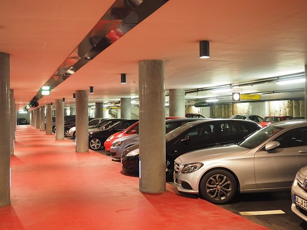 Por qué las tarifas de aparcamiento de VLC Parking en el aeropuerto de Valencia son una excelente opción